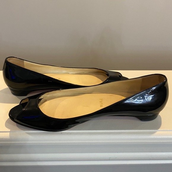 Christian Louboutin Shoes - Christian Louboutin Black Mumbai Flats 41